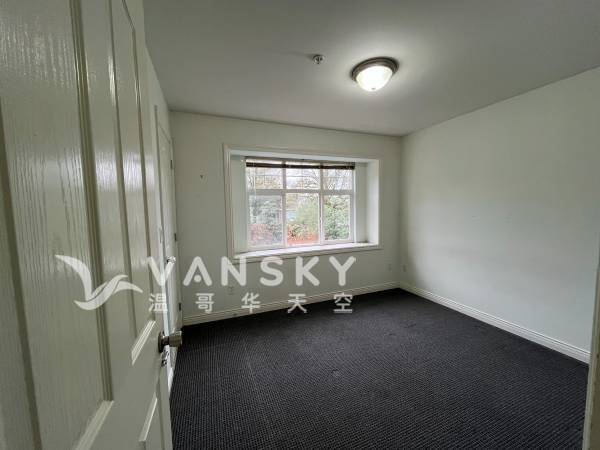 250309125717_Room South.jpg